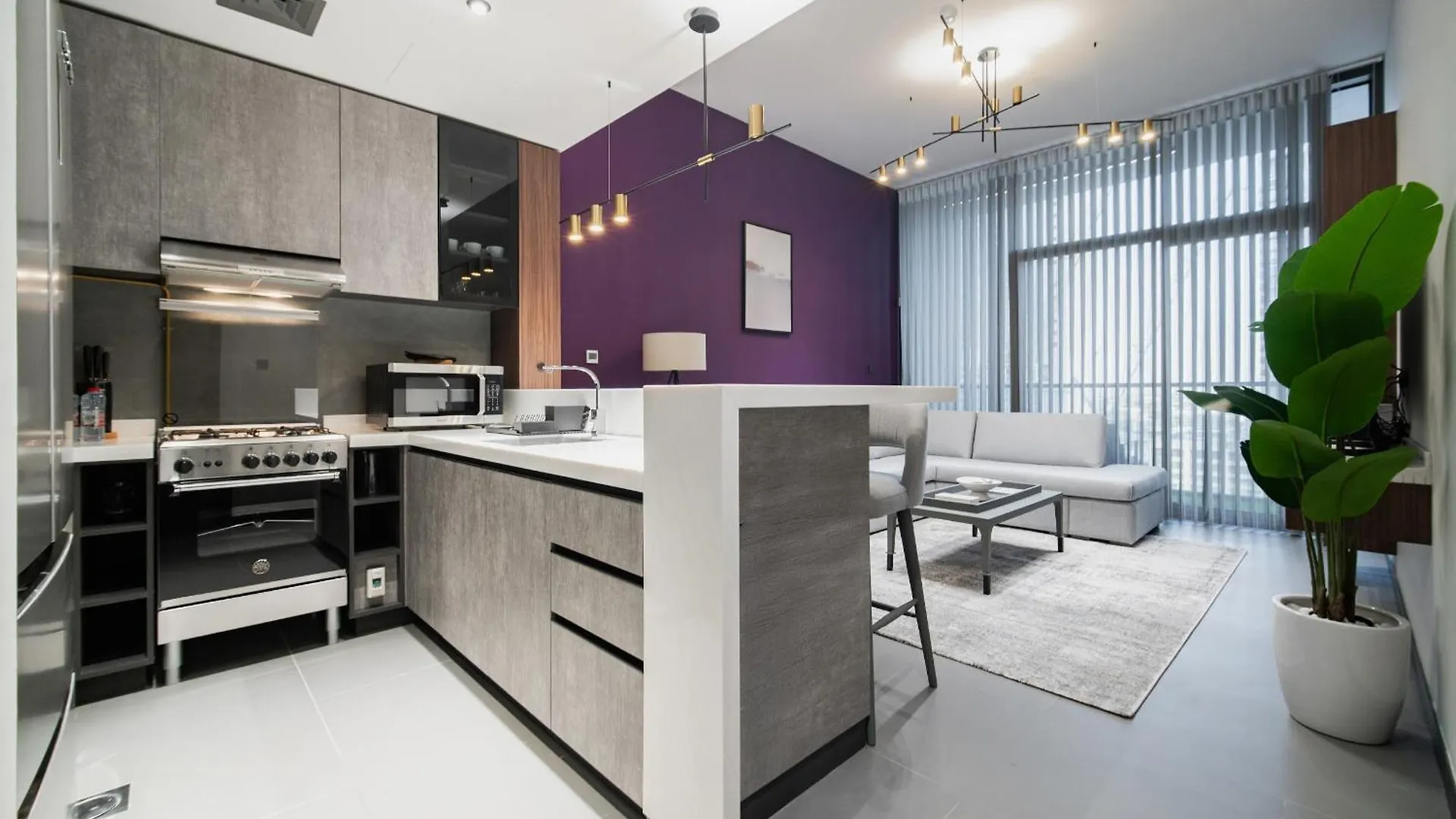 Near Metro - Spacious 1Br Jlt & Free Baby Gear Dubai United Arab Emirates