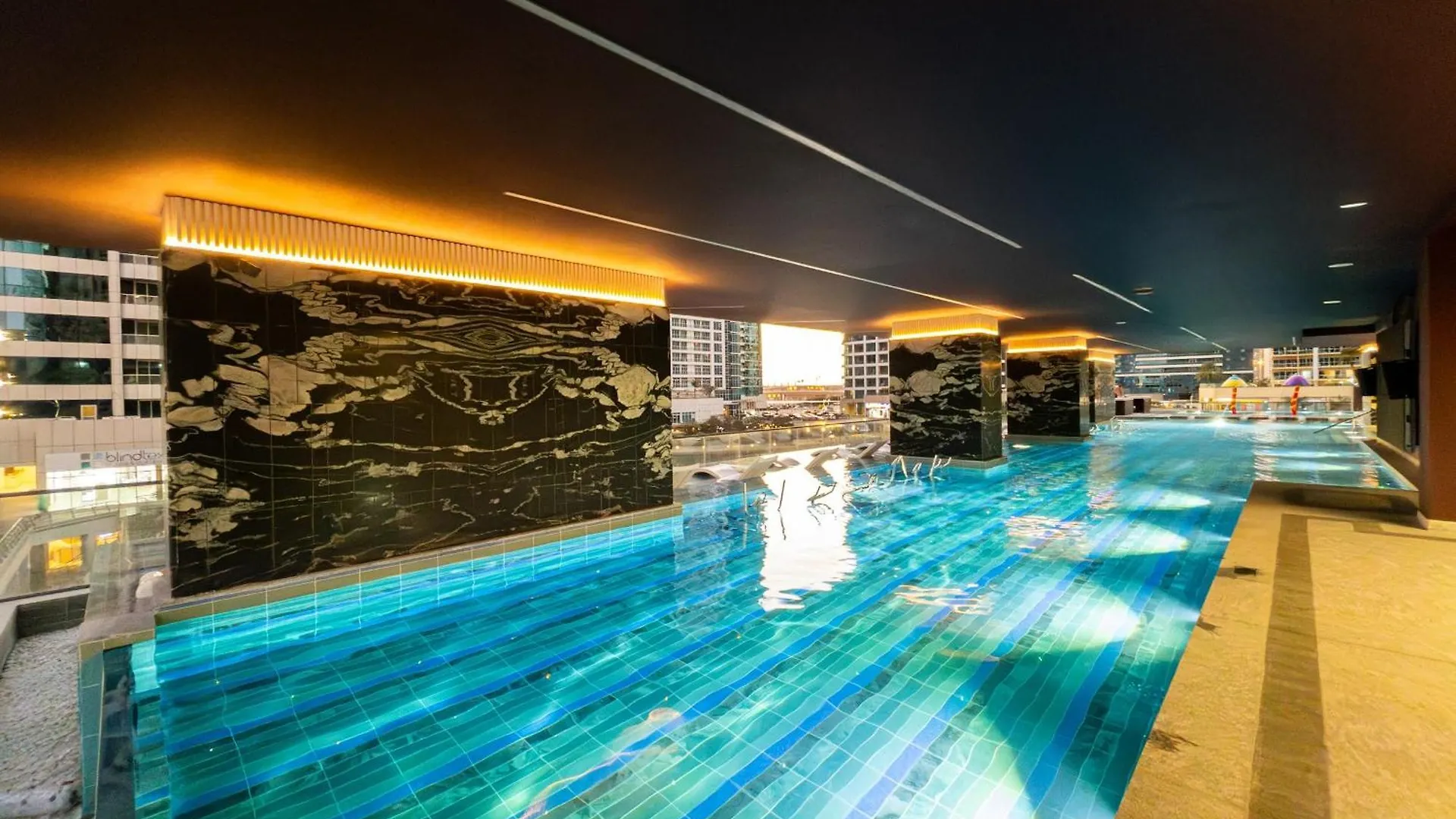 Appartamento Near Metro - Spacious 1Br Jlt & Free Baby Gear Dubai