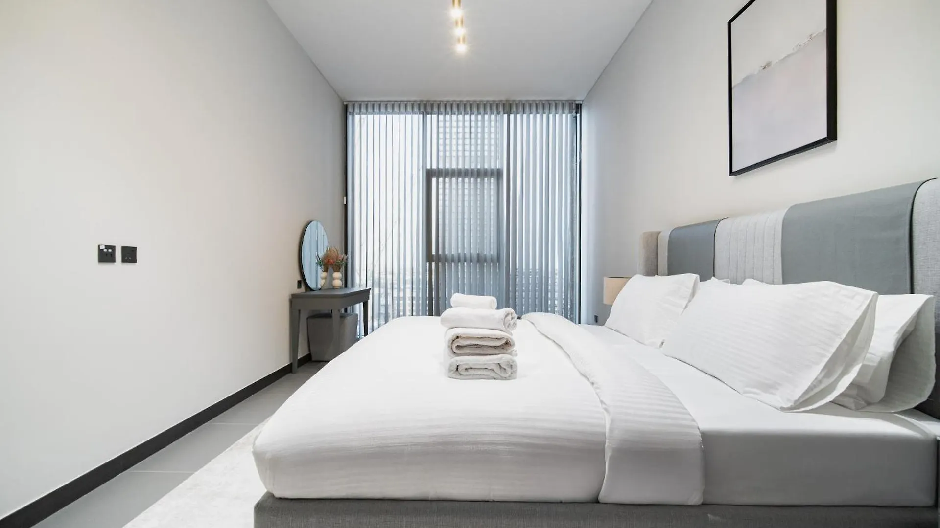 Apartamento Near Metro - Spacious 1Br Jlt & Free Baby Gear Dubai Emirados Árabes Unidos